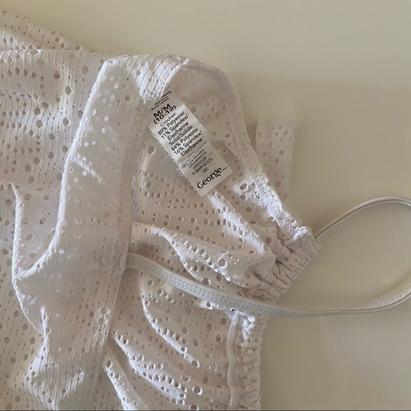 Girls White Dress M 10-12 - Picture 3 of 4